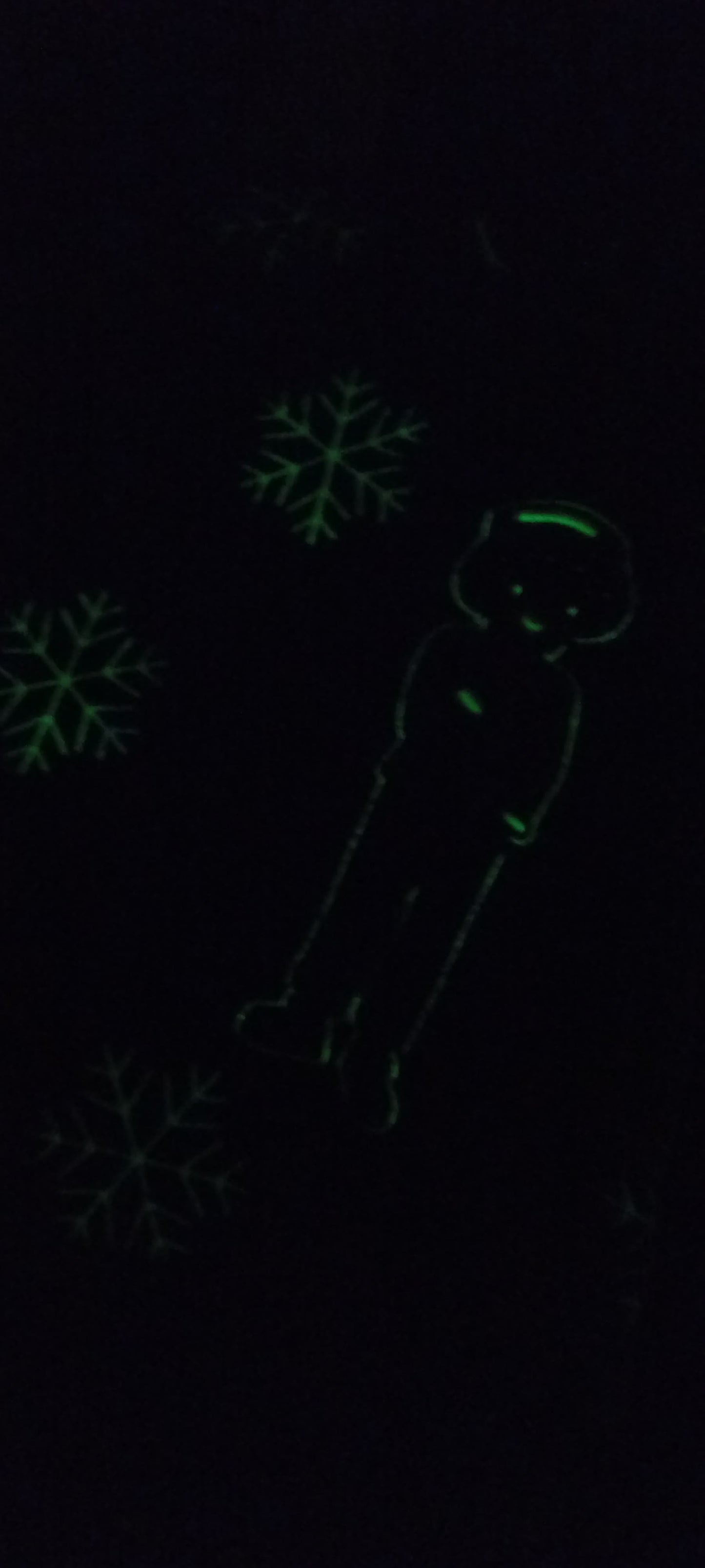 Glow In The Dark Blanket - Snowy Boy- 120cm x 150cm